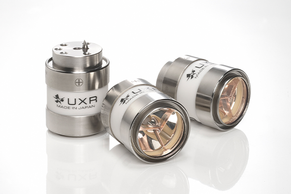 UXR Series: Compact Ceramic Xenon lamps